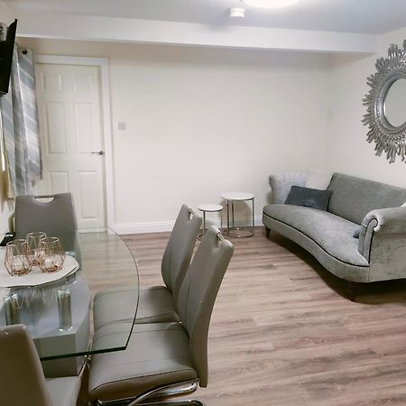 Ossett Bank Street Apartment מראה חיצוני תמונה